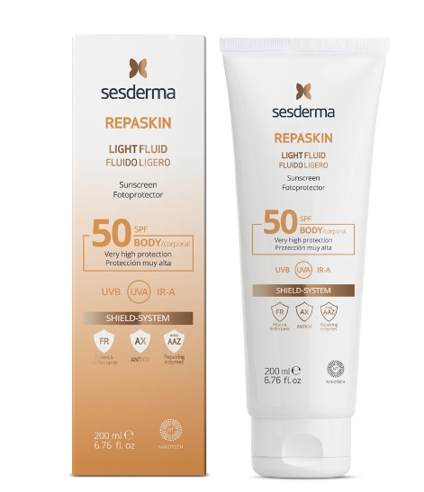 Солнцезащитный флюид для тела Sesderma Repaskin Light Fluid Body Sunscreen SPF 50, 200 мл