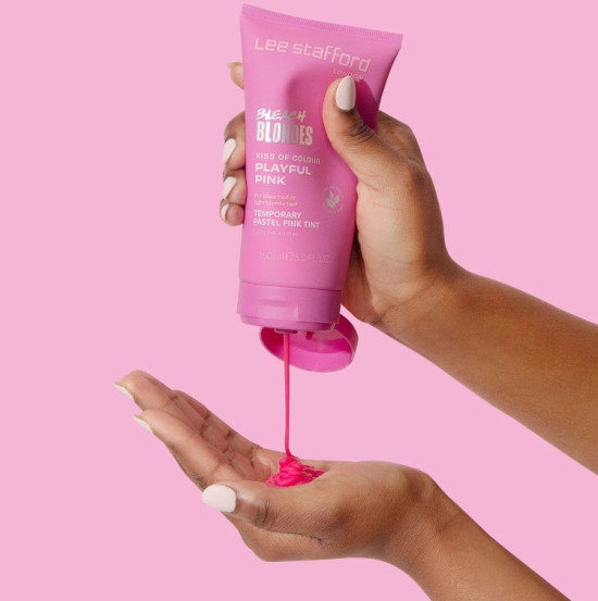 Оттеночный пастельно-розовый бальзам Lee Stafford Kiss of Colour Pink Treatment, 150 мл