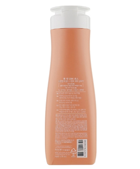 Шампунь проти випадіння волосся для чутливої шкіри голови Daeng Gi Meo Ri Look At Hair Loss Natural Mild Scalp Care Shampoo, 500 мл