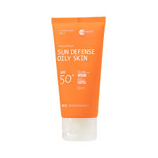 Солнцезащитный легкий крем для комбинированной/жирной кожи Sun Defense SPF 50+ Oily Skin, Innoaesthetics, 60 g