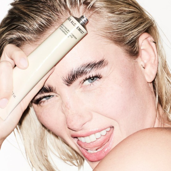 Матирующий увлажняющий крем для баланса кожи Ягоды Асаи, Бораго Grown Alchemist Matte Balancing Moisturizer, 60 мл