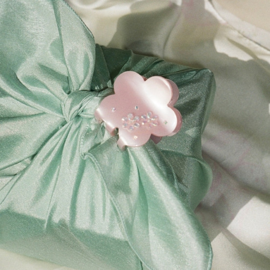 Заколка для волосся Emi Jay Midi Blossom Clip in Rose Milk